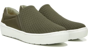 Do It Right Lightweight Slip On Sneaker Dr Scholl's Do It Right Leves Slip On Sneaker Verde Oliva | 6Ymcyli2