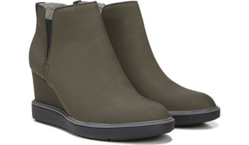 Johnnie Wedge Bootie Dr Scholl's Johnnie Wedge Bootie Verde Oliva | 4ivdfZIk